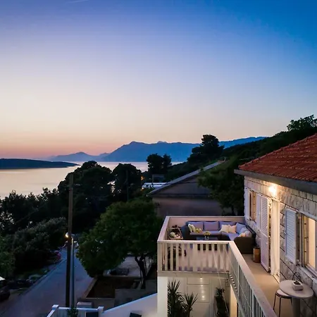 Vallis Holiday home